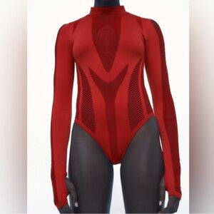 BRAND NEW Zara Red Mesh Bodysuit in XS-S